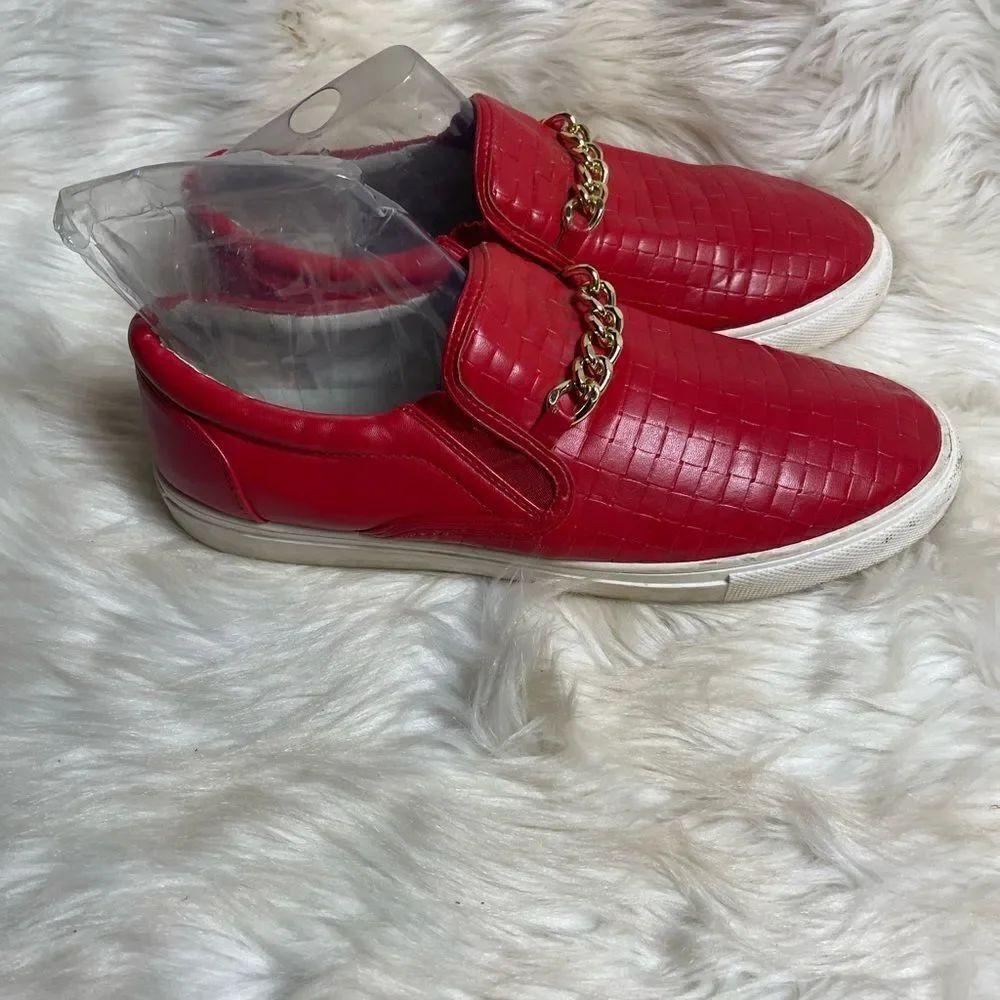 Tim Evans England Red slip on Men loafers gold tone chain front accent SZ13 - Picture 3 of 7